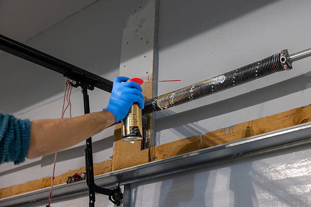 How Long Do Garage Door Springs Last in Texas Heat?